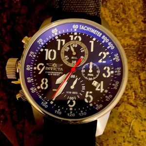Invicta Big Lefty